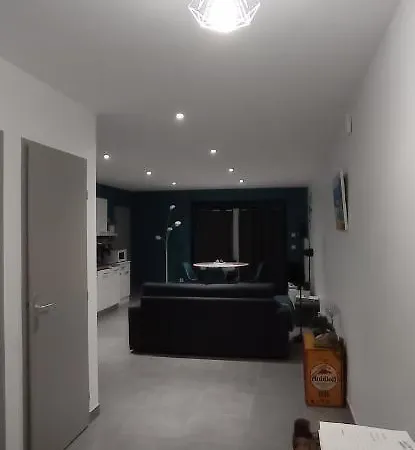 Au Centre De En Rdc Baccarat